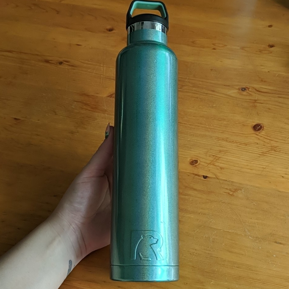 RTIC insulated water bottle